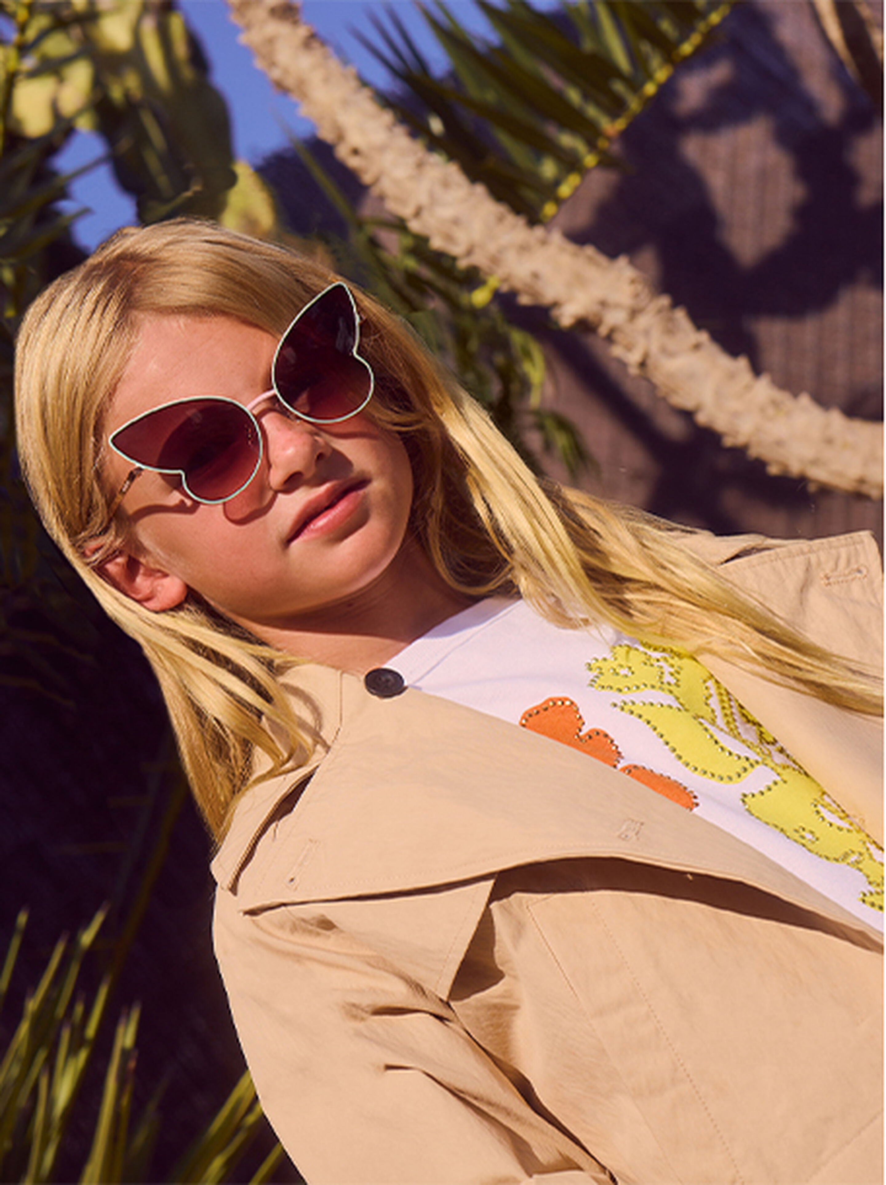 Stylish girls&rsquo; spring look by Kenzo &ndash; Sun in Winter kids collection