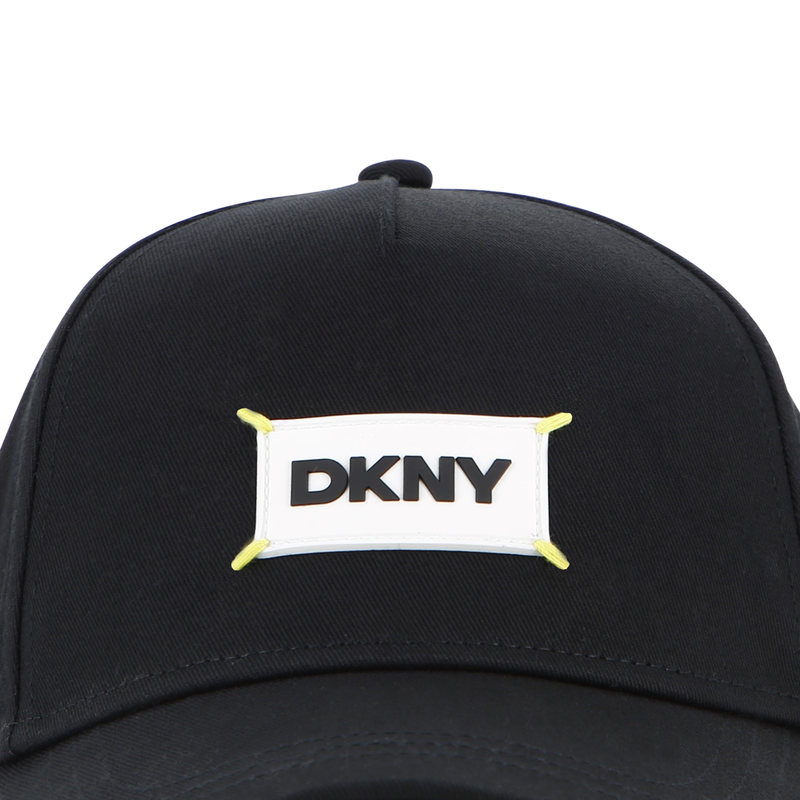 Cap DKNY 
                        UNISEX