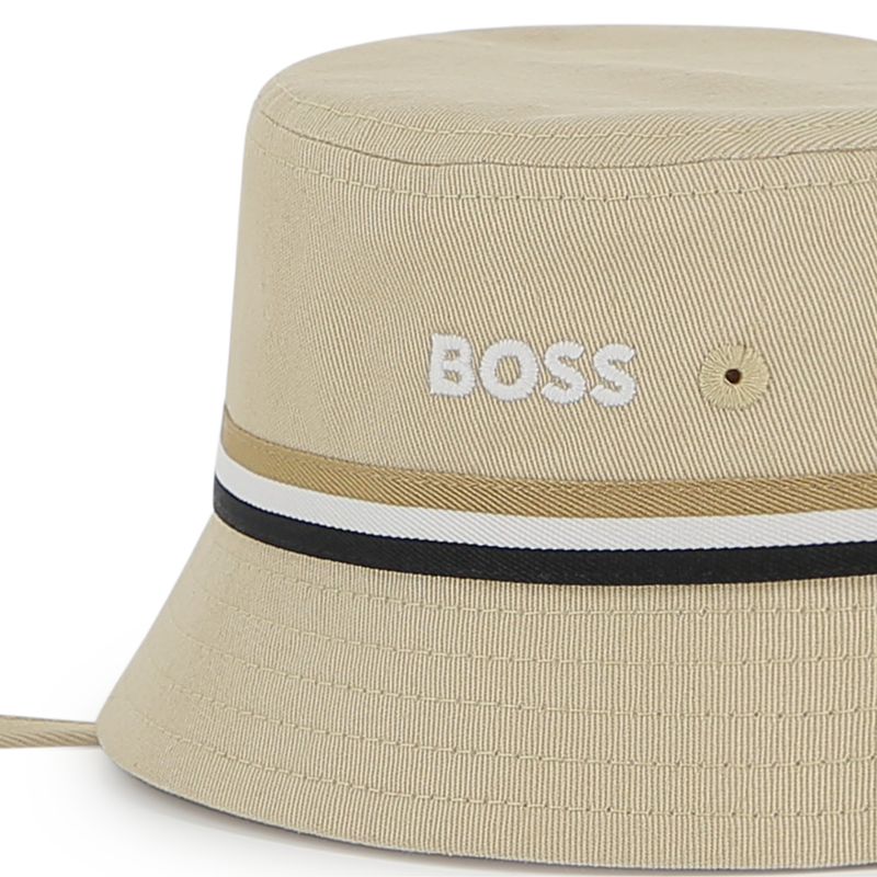 BUCKET HAT WITH FASTENERS BOSS 
                        BOY