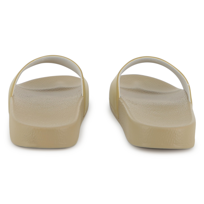 TAP HUGO 
                        BOY