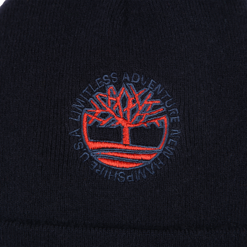 Embroidered knitted hat TIMBERLAND 
                        BOY