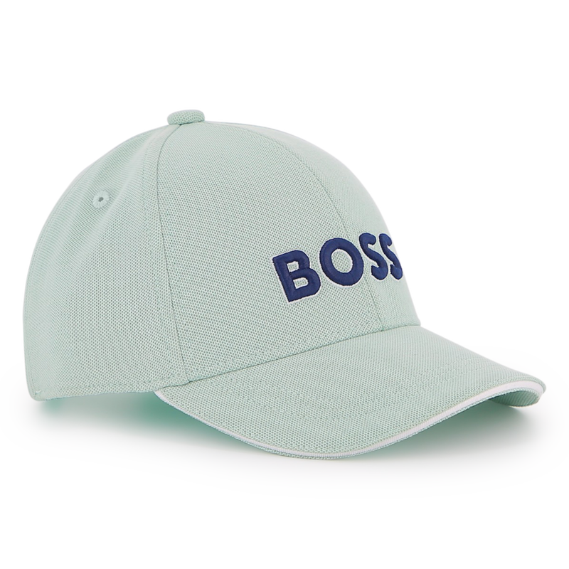 CAP WITH ADJUSTABLE CLOSURE BOSS 
                        BOY