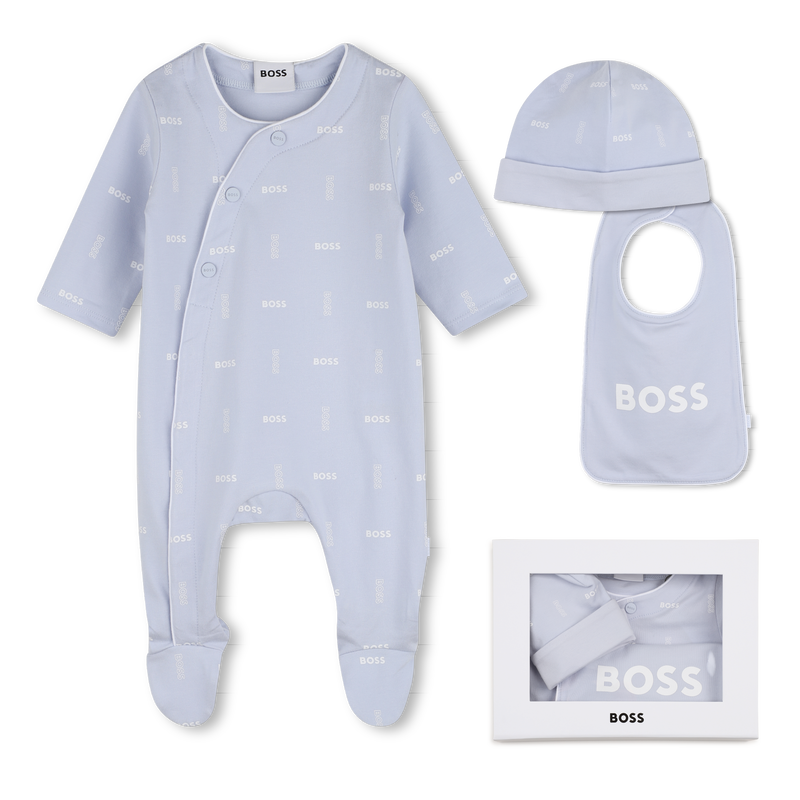 PAJAMA SET + BIB + BEANIE BOSS 
                        BOY