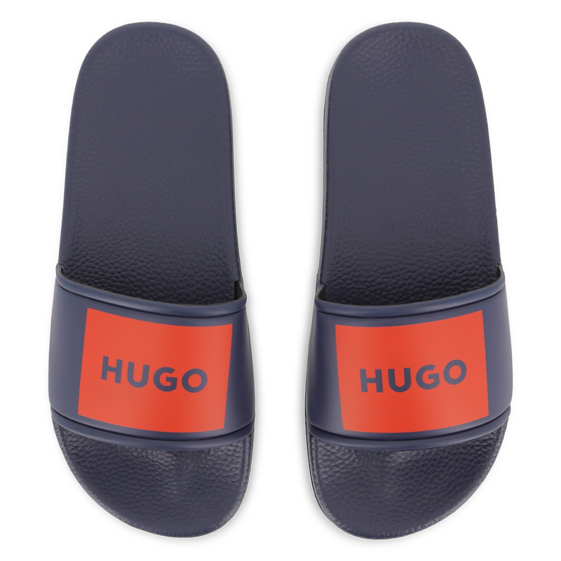 Tap HUGO 
                        BOY