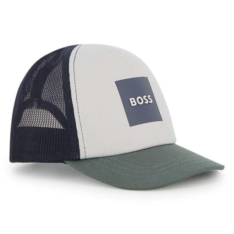 CAP WITH ADJUSTABLE CLOSURE BOSS 
                        BOY