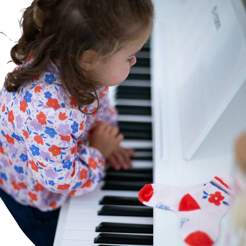 Long Patterned Socks CARREMENT BEAU 
                        GIRL