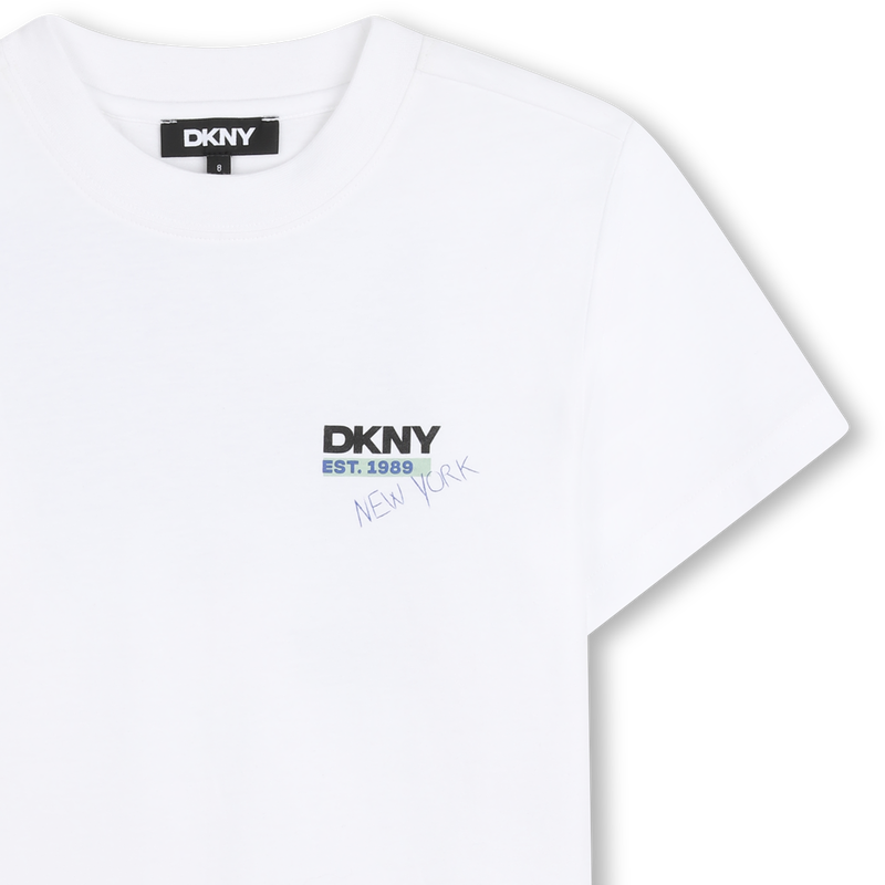 SHORT-SLEEVED T-SHIRT DKNY 
                        UNISEX