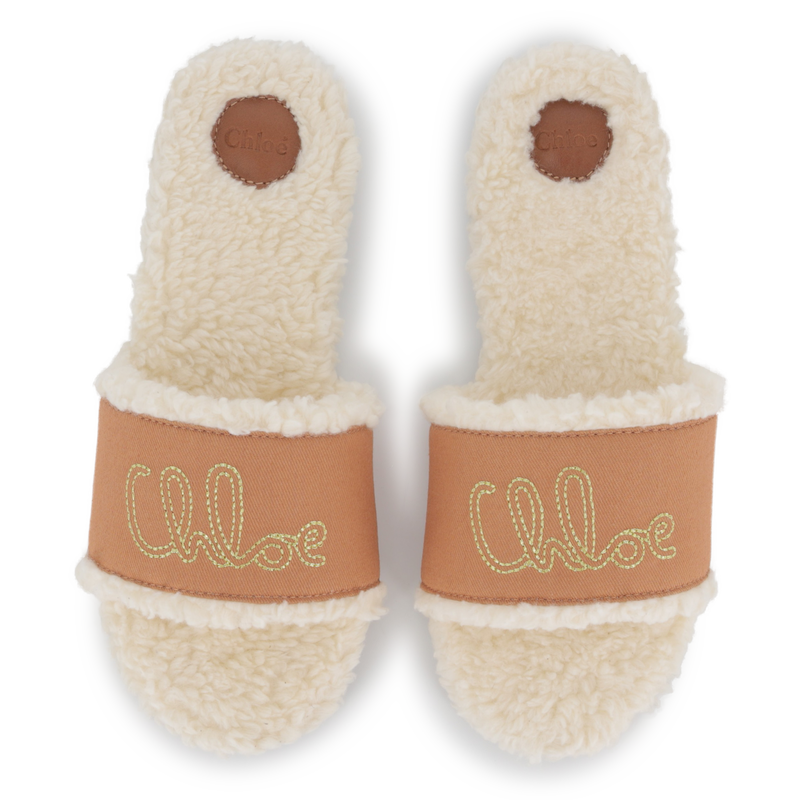 Slides CHLOE 
                        GIRL