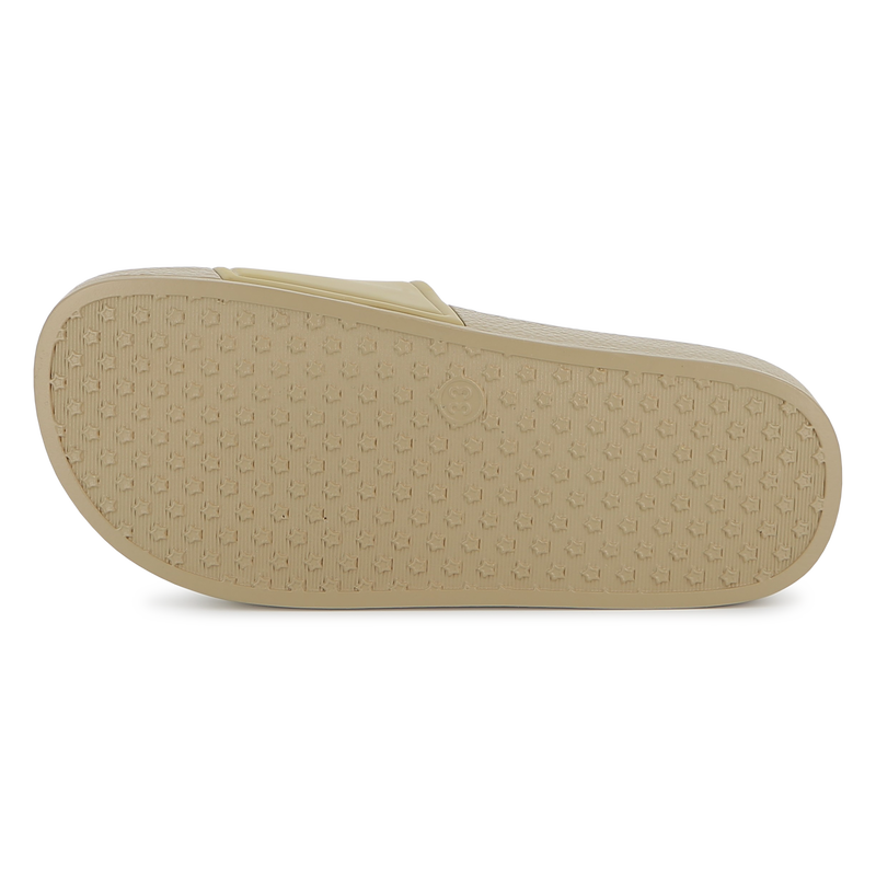 TAP HUGO 
                        BOY