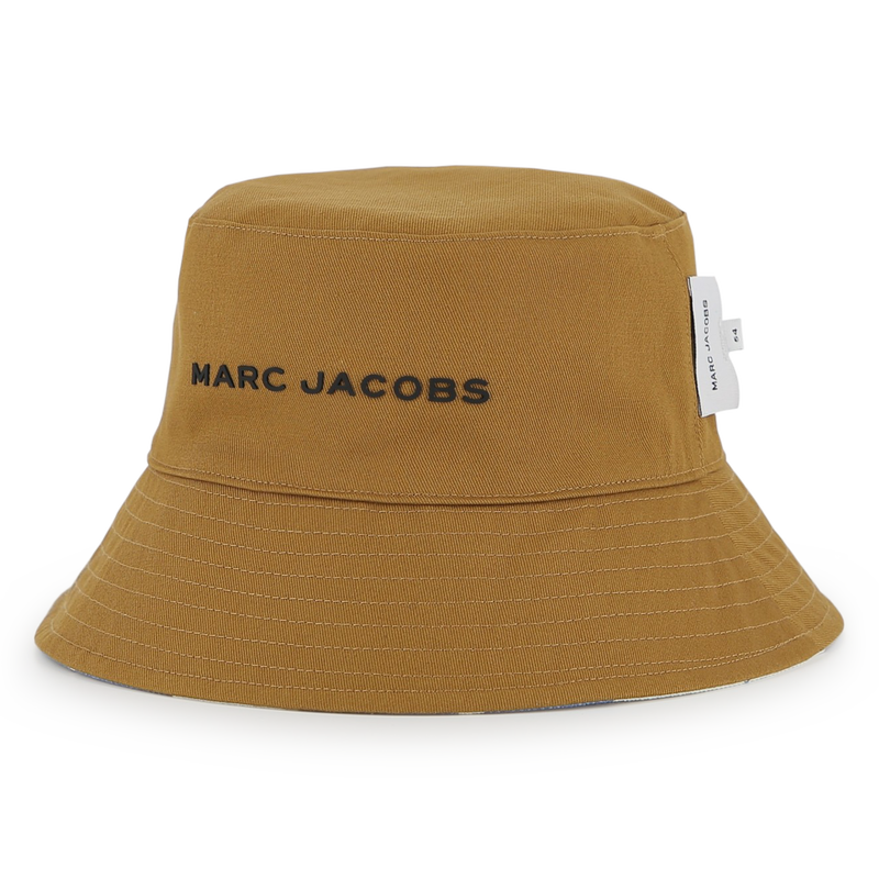 BOB REVERSIBLE MARC JACOBS 
                        BOY