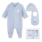 Pajama set + bib + beanie BOSS 
                    BOY