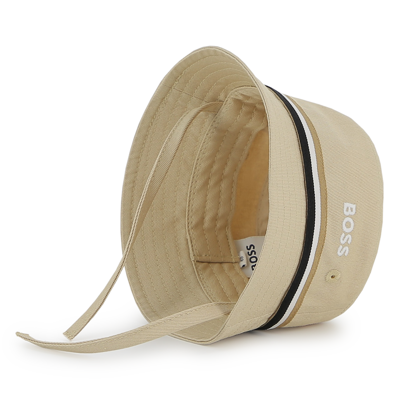 BUCKET HAT WITH FASTENERS BOSS 
                        BOY