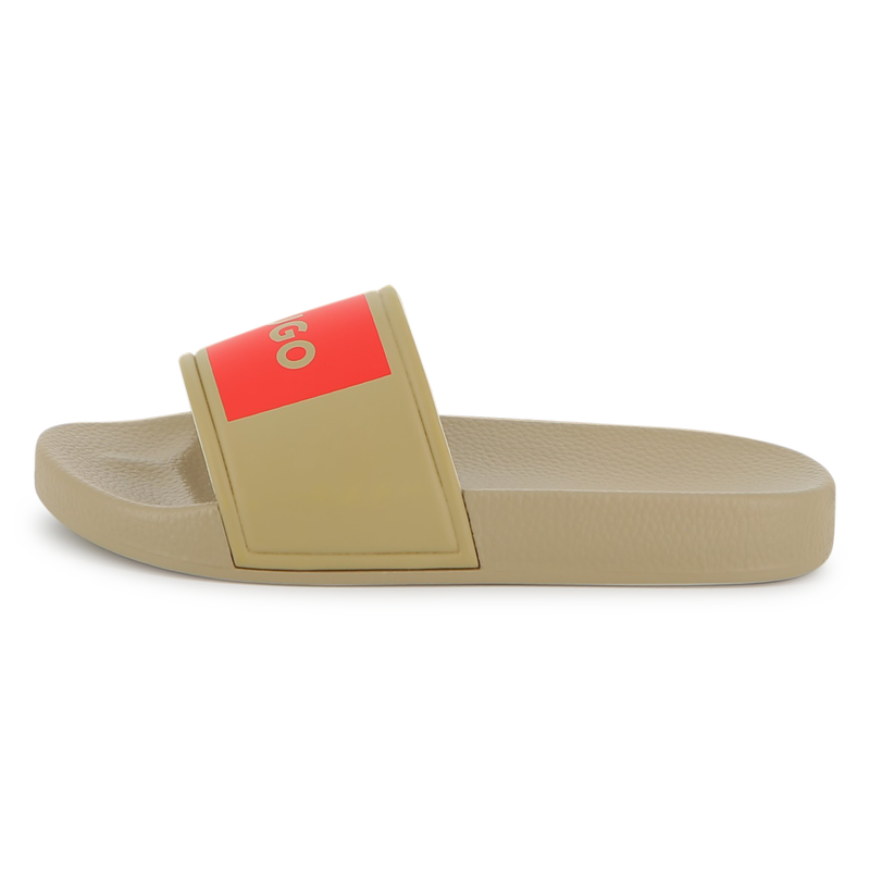 TAP HUGO 
                        BOY