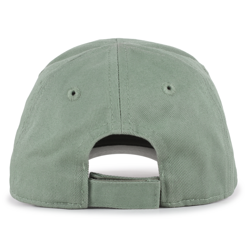 CAP WITH HOOK-AND-LOOP CLOSURE BOSS 
                        BOY