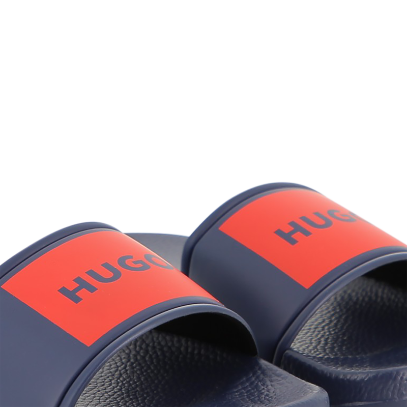 TAP HUGO 
                        BOY