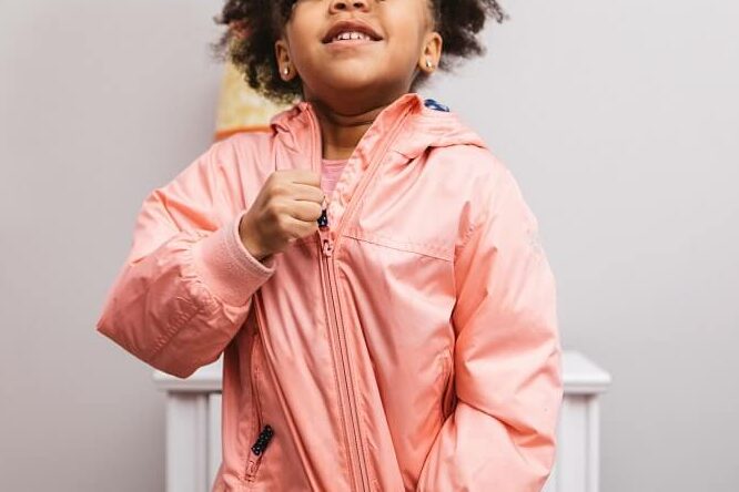 How to label children's clothes?